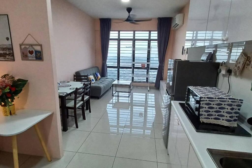 Homestay Arc Cozyhome Austin Hills 4-5Pax Johor Bahru Ngoại thất bức ảnh